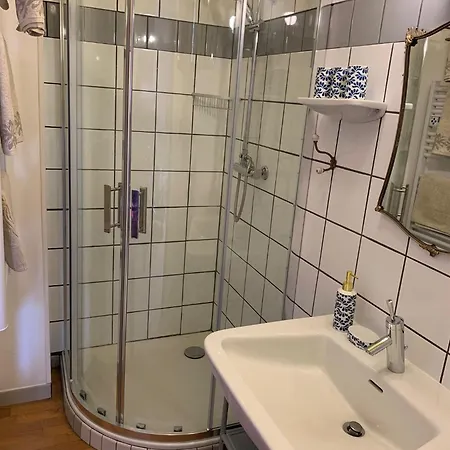 Le Petit Manoir B&B 3*